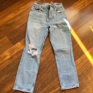 ABERCROMBIE CURVE LOVE JEANS 
SIZE 26/2 EXTRA SHORT LENGTH